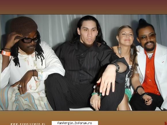 poze - Fergie cu Black Eyed Peas - poze fergie